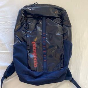 Patagonia Black Hole Backpack Navy (25L)